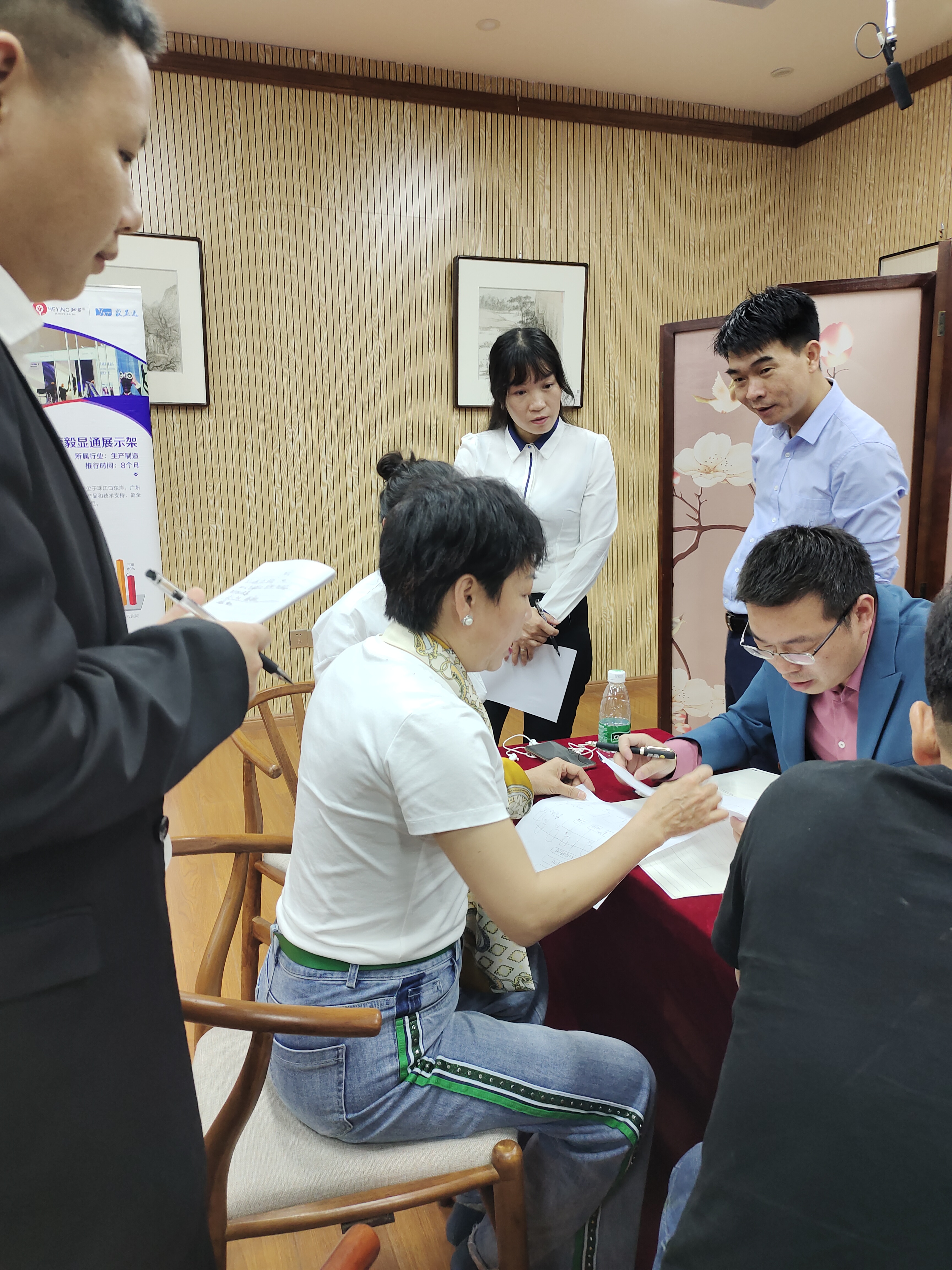 fefdb7876adff77251e269743d17a08.jpg fefdb7876adff77251e269743d17a08.jpg